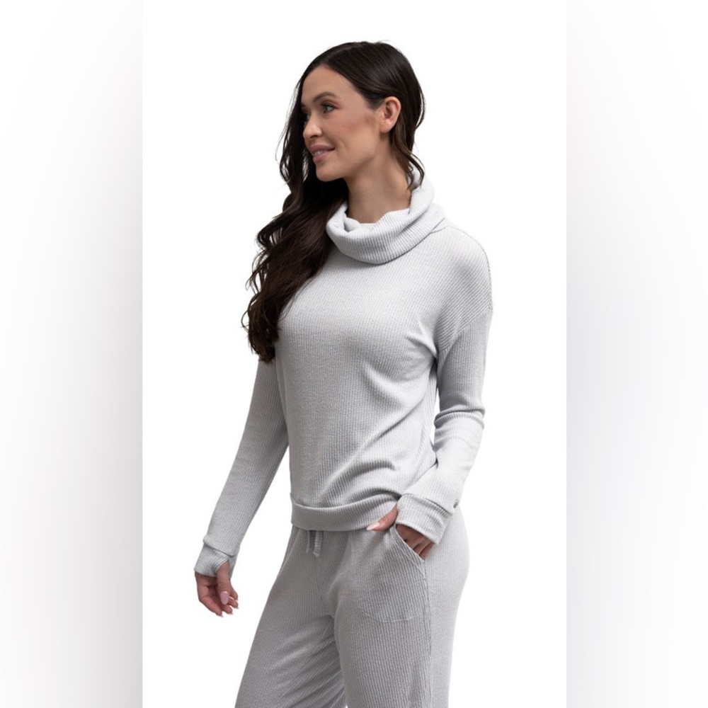 Hello Mello Cuddleblend Cozy Women's Cowl Neck Sweater - Light Gray